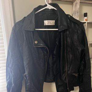 Amazon leather jacket size small